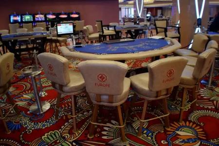 Europe & Casino - 21