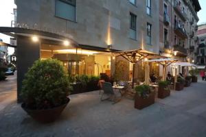 Ciutat de Hotel, Girona