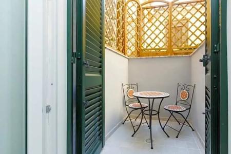 Domus Terenzio - 63