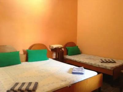 Sunshine & Hall - 33