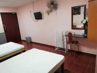 Sunshine & Hall - 47