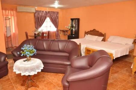 Sunshine & Hall - 60