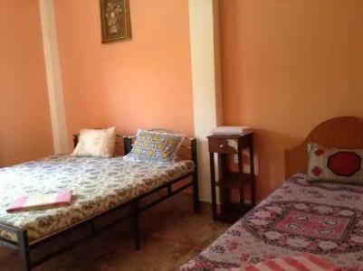 Sunshine & Hall - 34