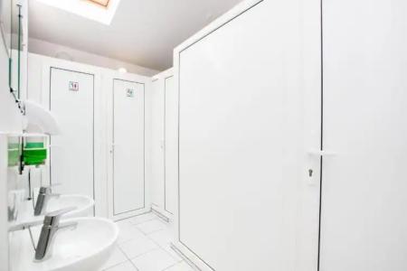 Gar'is Hostel Lviv - 22