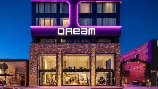 Dream Hollywood by Hyatt - 0