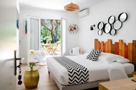 Les Volets Rouges - Hôtel Cassis - Situé Dans le Parc National des Calanques - 83