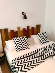 Les Volets Rouges - Hôtel Cassis - Situé Dans le Parc National des Calanques - 60