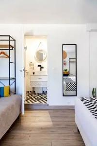 Les Volets Rouges - Hôtel Cassis - Situé Dans le Parc National des Calanques - 46