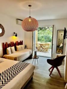 Les Volets Rouges - Hôtel Cassis - Situé Dans le Parc National des Calanques - 54