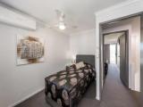 3 Bedrooms Apartment