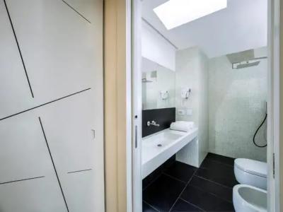 Duomo Suites & Spa - 76