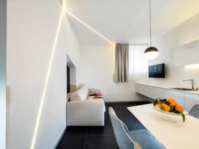 Duomo Suites & Spa - 79