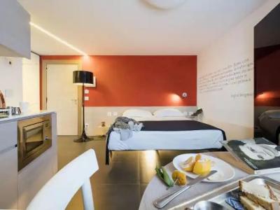 Duomo Suites & Spa - 53