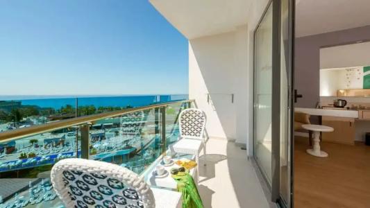 Dream World Hill - 57