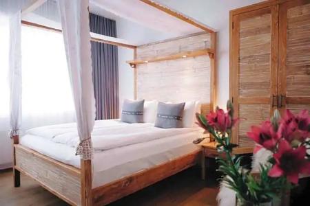 Eyja Guldsmeden - 48