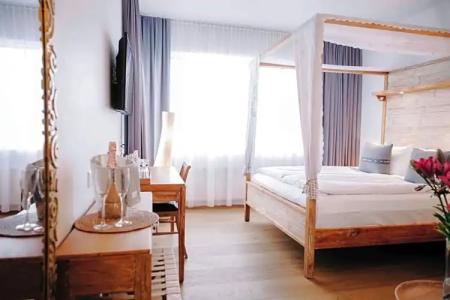 Eyja Guldsmeden - 51