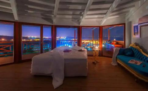 The Green Beach Resort - 58