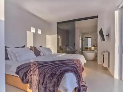 Santorini Heights - 68