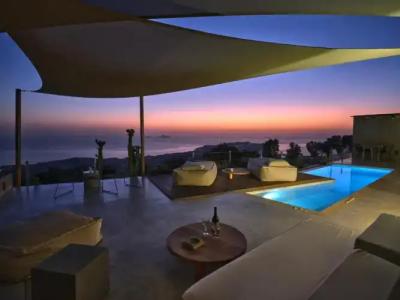 Santorini Heights - 56