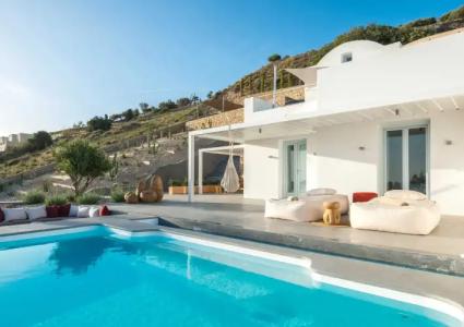 Santorini Heights - 26