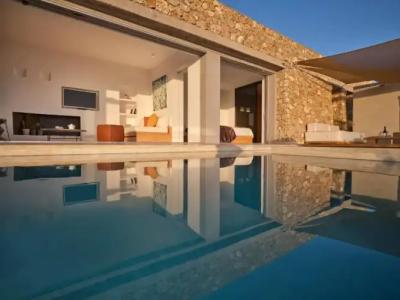 Santorini Heights - 81