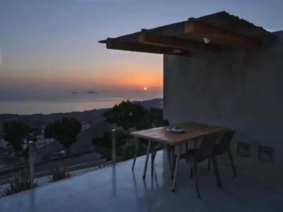 Santorini Heights - 53