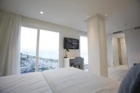 María Cristina - 18