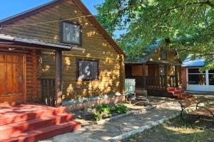 Dom Barsuka Tourist base, Saratov