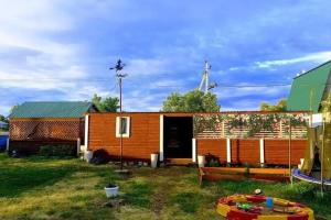 Recreation center Semeynyy otdyh, Svetloye