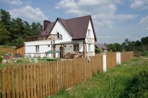 Farm Bavaria, Azyory