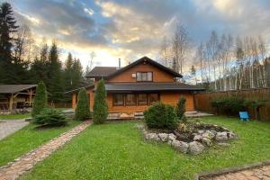 Kottedg Lebed Guest House, Roshchino
