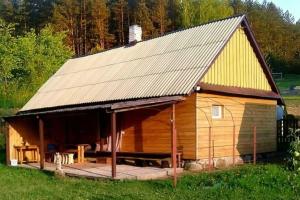 Solnechny Domik v Khvoyanovke, Kamieniuki