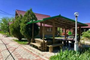 Turisticheskaya derevnya Gus Lapchatyy Hotel, Stanya