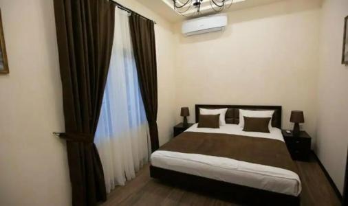 Boutique Living - 21