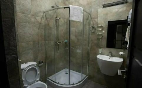 Boutique Living - 24