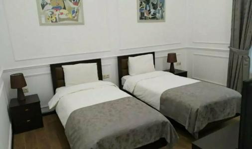 Boutique Living - 22