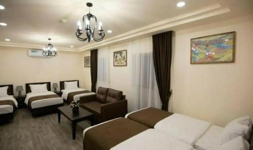 Boutique Living - 29