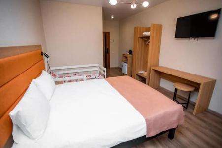 Abrikos Garden - 100