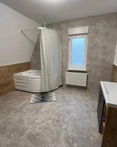 Guest house Karpolov Park - 83