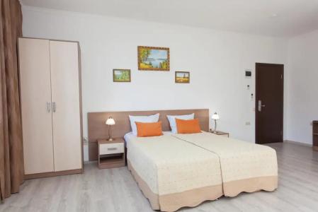 Grenada Pension - 111