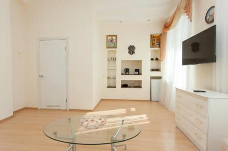 Grenada Pension - 130