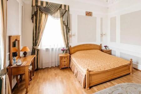 Tavricheskaya - 51