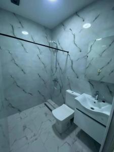 Sun And Moon Guest house - 137
