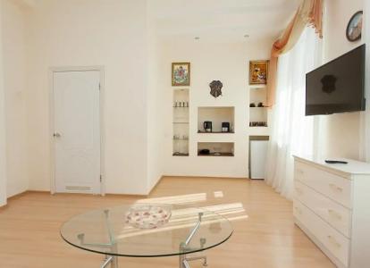 Grenada Pension - 104