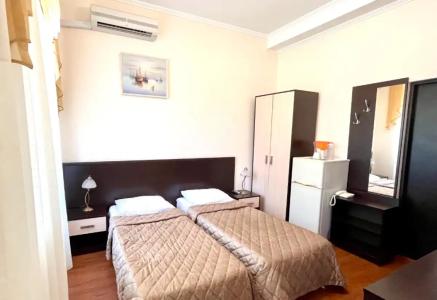 Grenada Pension - 218