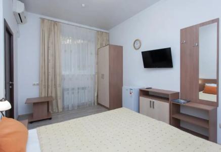 Grenada Pension - 198