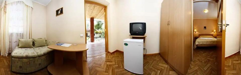 Sinegore Pension - 12