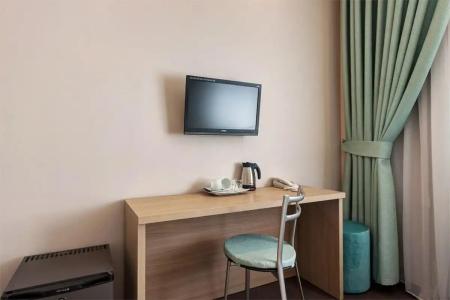 On Smirnovskaya, 25 - 33