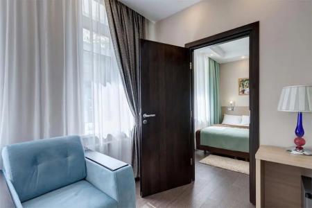 On Smirnovskaya, 25 - 28