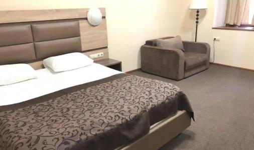 Saki Health Resort - 75